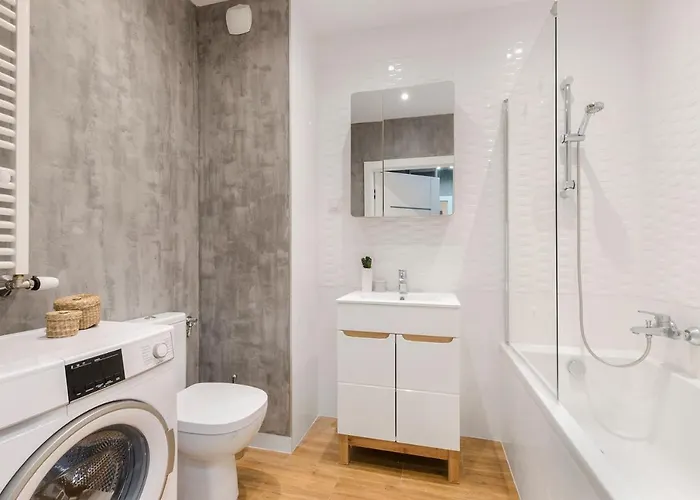 Manufaktura Centrum *